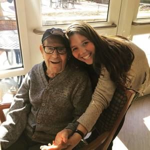 Meet your Posher, Reba